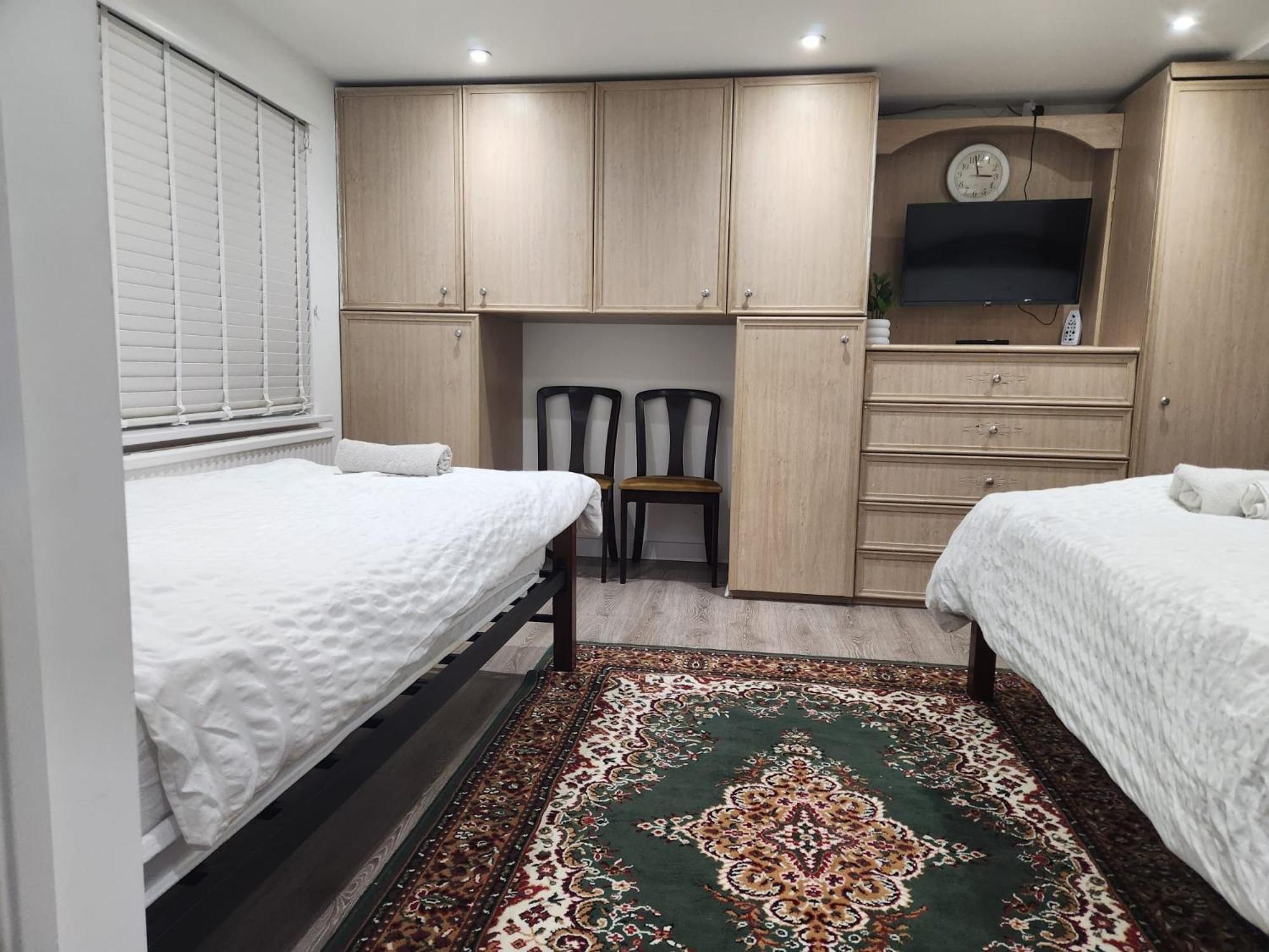 The London En-Suite イルフォード エクステリア 写真