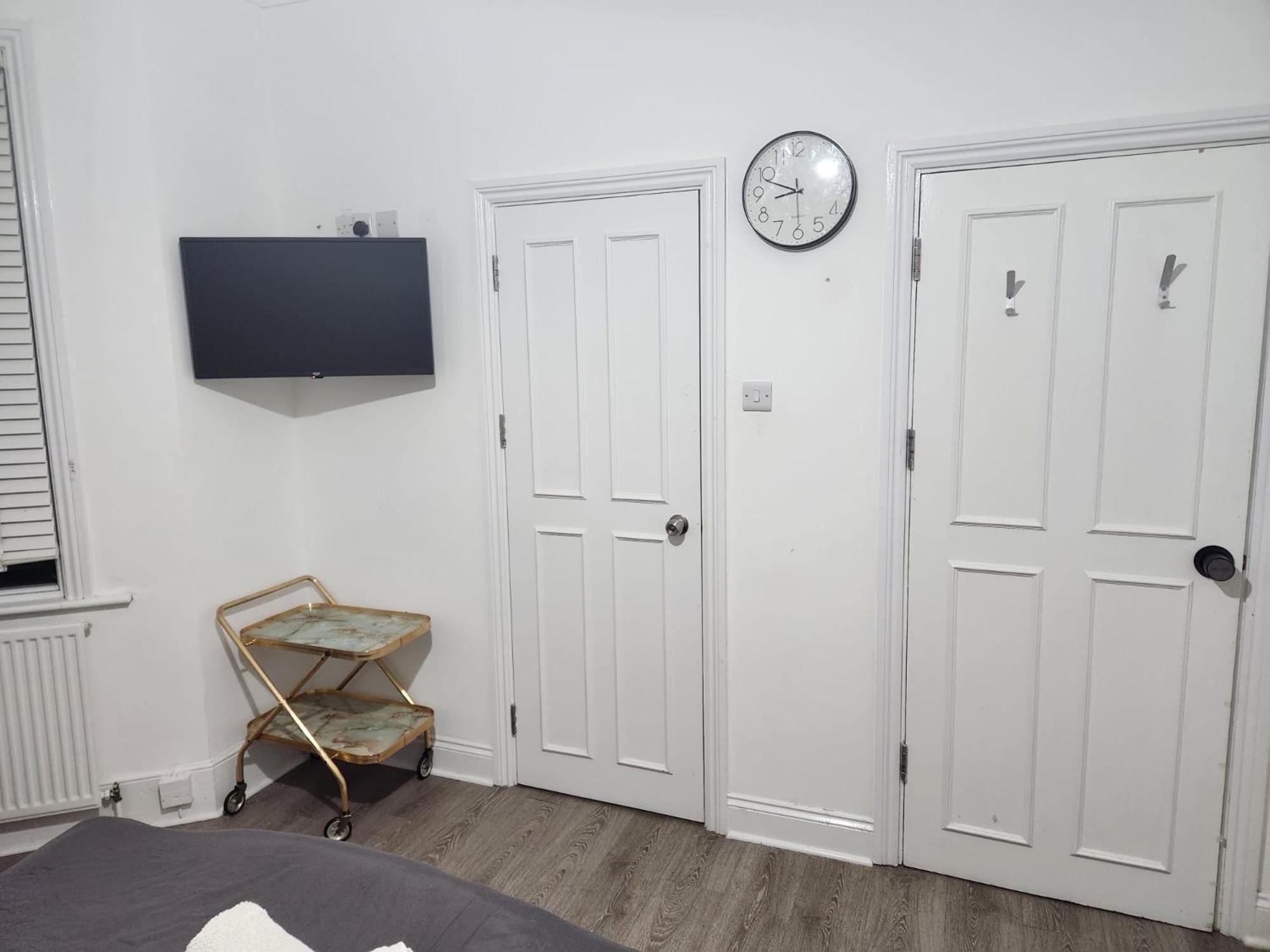 The London En-Suite イルフォード エクステリア 写真