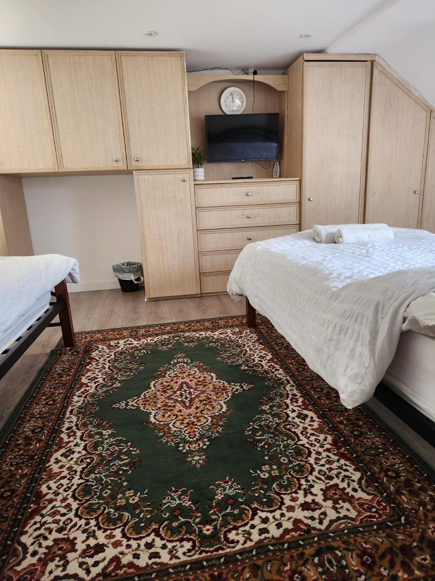 The London En-Suite イルフォード エクステリア 写真